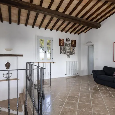 Villa Casale Delle Mele By Posarellivillas