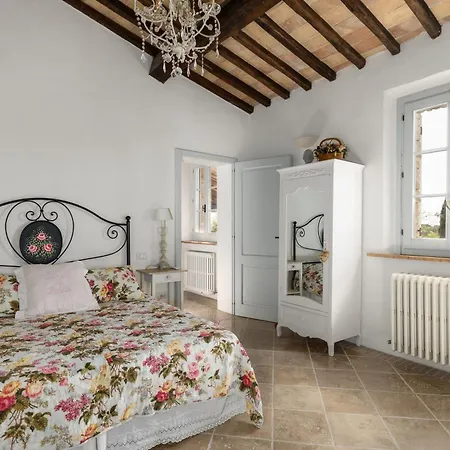 Casale Delle Mele By Posarellivillas I Pieracci